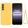 OnePlus Nord 5 Vloeibare siliconen hoesje met polsbandje - Geel