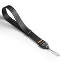 Spigen universele, verstelbare polsband met telefoonadapter – 23cm - Zwart