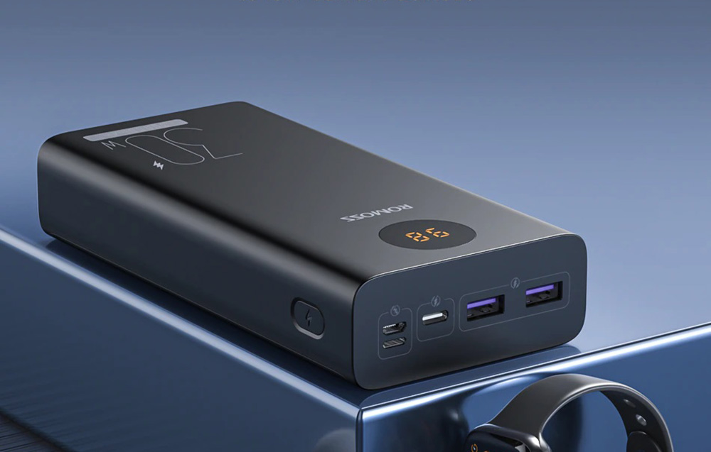 Romoss PEA30 30000mAh Power Bank - USB-C, USB-poorten - Zwart