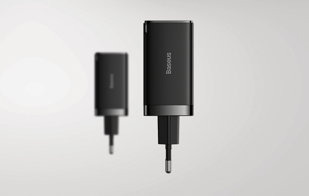 Baseus GaN5 Pro 65W Wandoplader - 2xUSB-C, USB-A - Zwart